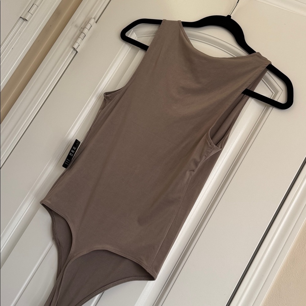 NWT Express Body Contour Thong Bodysuit Size S - Picture 5 of 6